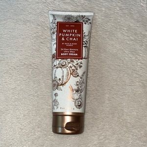 Bath & Body Works White Pumpkin & Chai BC